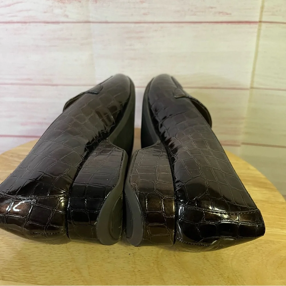 Ann Klein iflex Kamden Brown Croc Print‎ Flat Loafers Size 7.5
